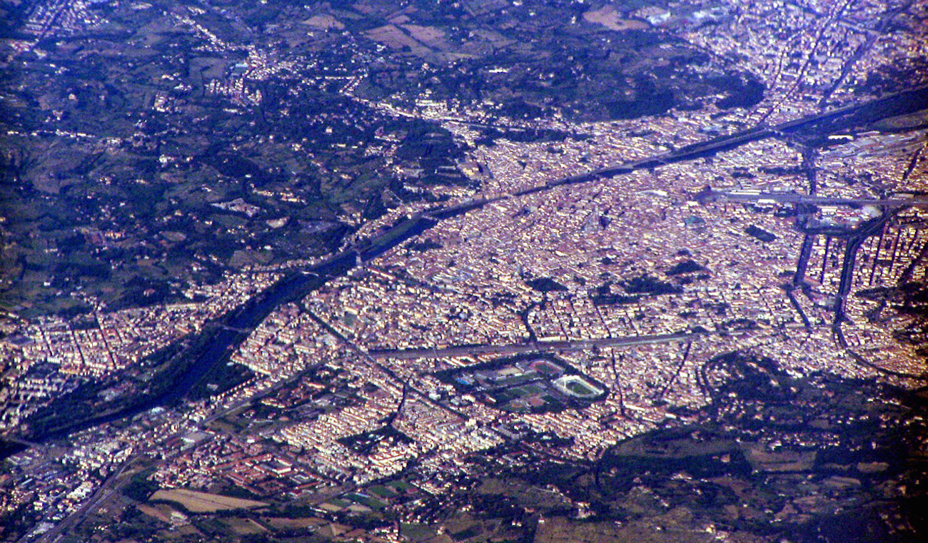 Florence aerial view (Geography by Wikipedia)