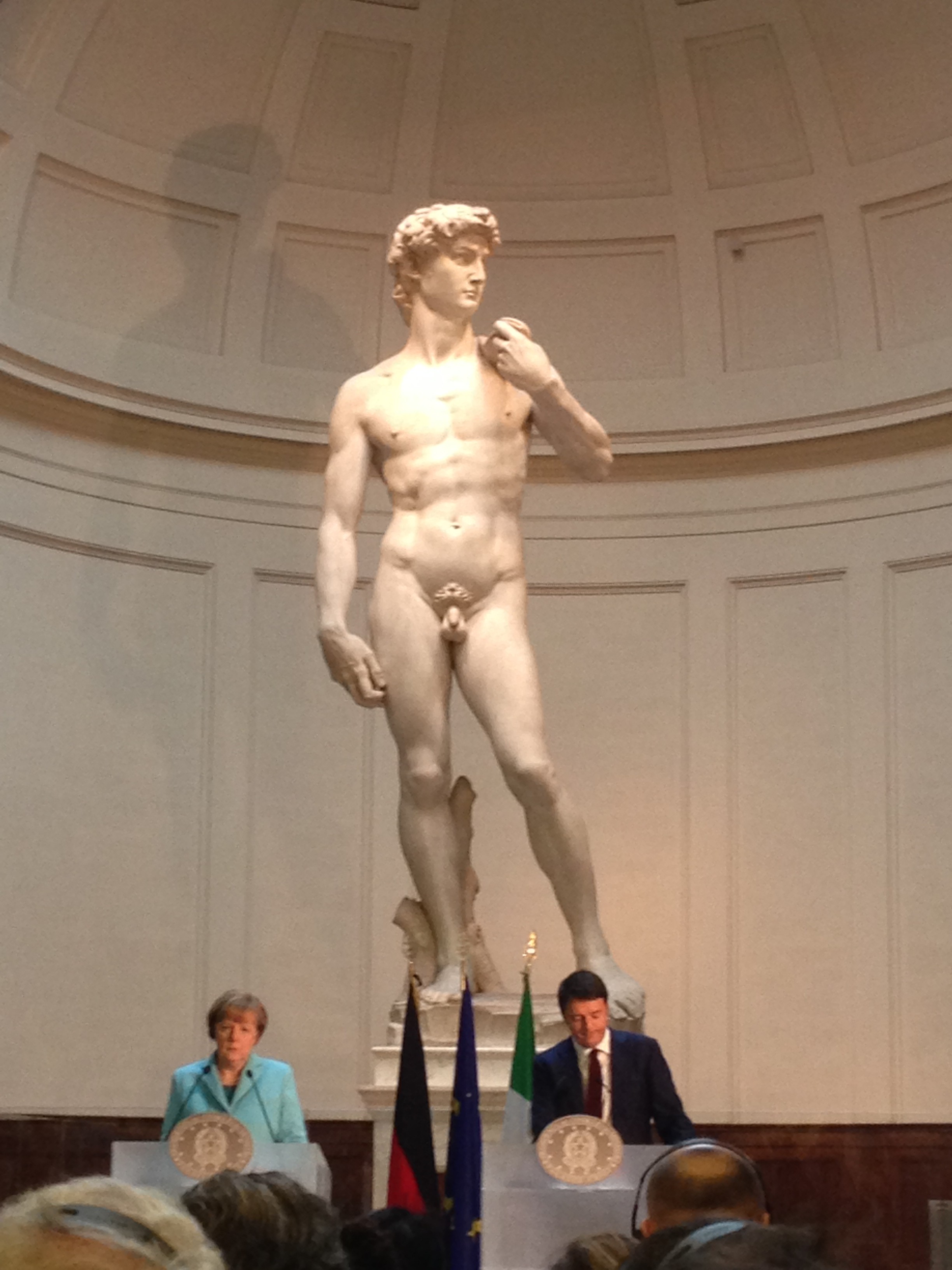 Merkel Renzi summit in Florence at the foot of Michelangelo's David