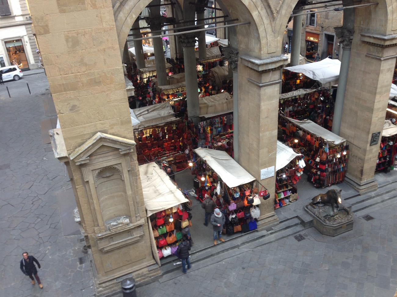 Light snow are falling on Florence