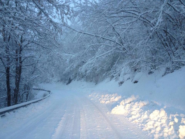 Heavy snow near Pistoia, Tuscany