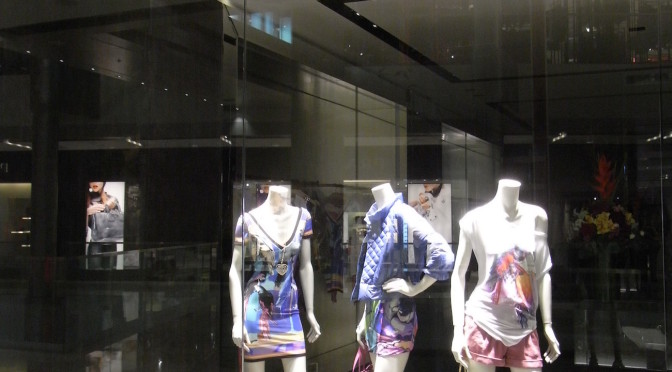 Italian private equity firm Clessidra has signed a deal to acquire 90% of Roberto Cavalli,