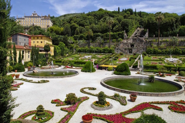 The Garzoni historic garden in Collodi (Pescia) representing a synthesis of the Renaussance and Baroque