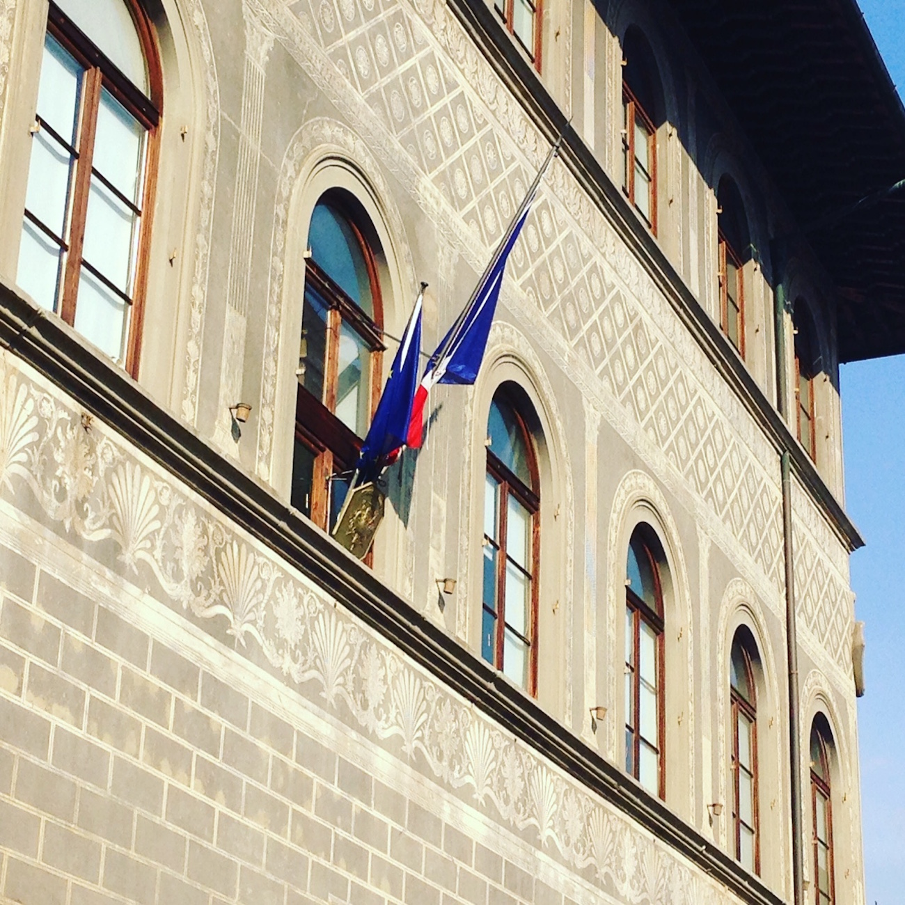 Florence mourns the victims of the Paris attacks