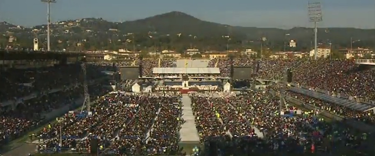 Pope Francis at Florence stadium