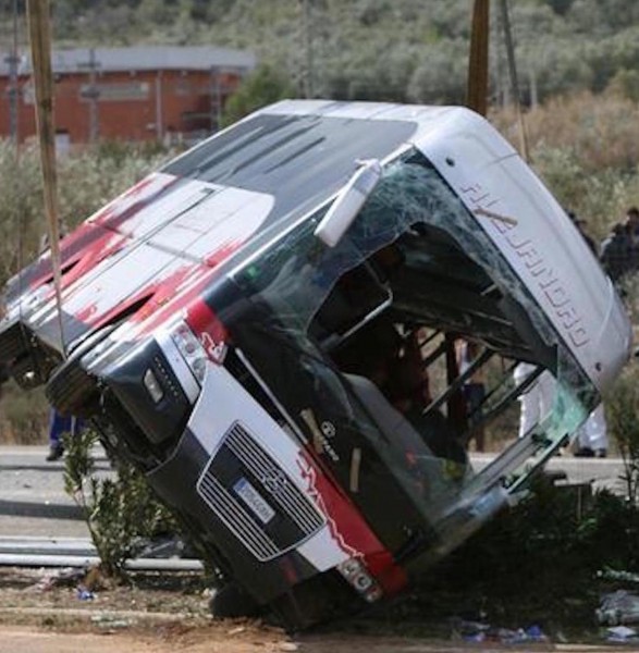 Seven Italian students among 13 Catalonia crash victims