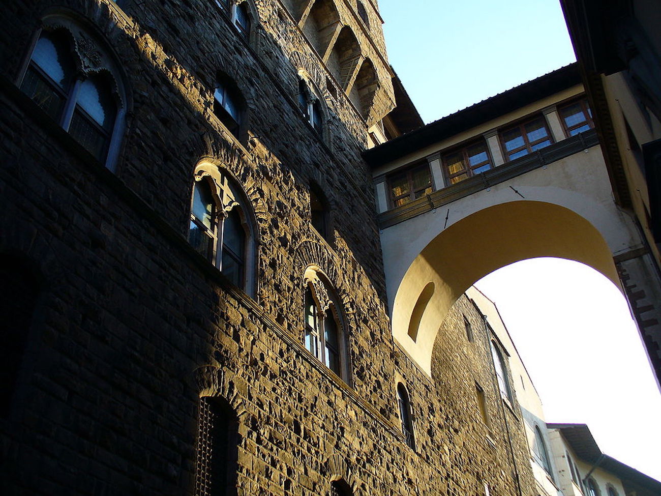 The Vasari Corridor in Florence (Source: Freepenguin via Wikimedia)