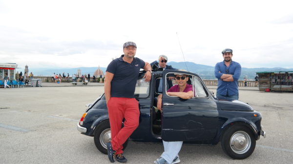 Da Firenze a Londra su una vecchia FIAT 500