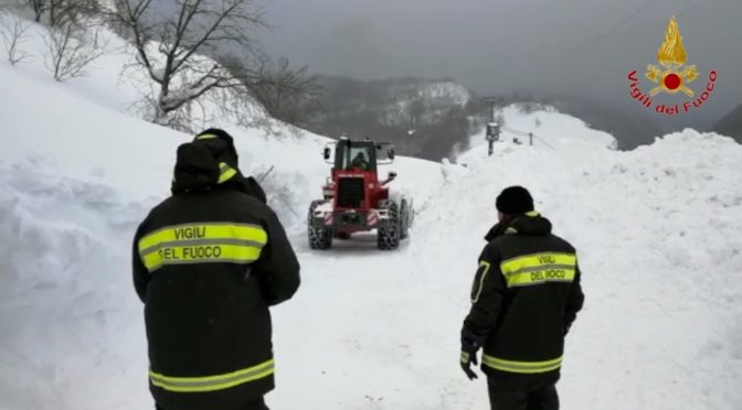 Firefighters reached the village of Colle (Ascoli Piceno)