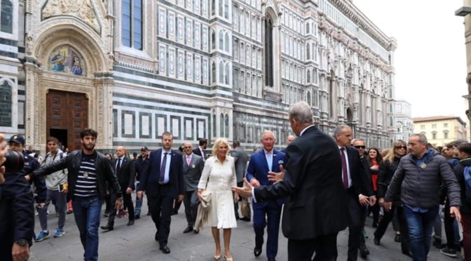 Charles and Camilla in piazza Duomo, Florence