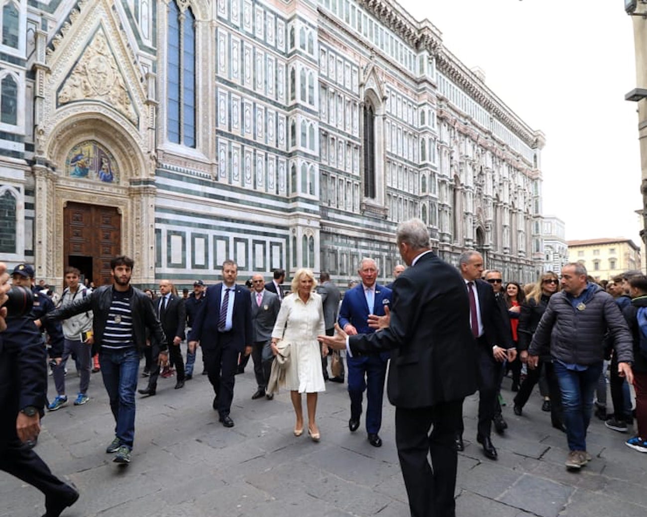 Charles and Camilla in piazza Duomo, Florence