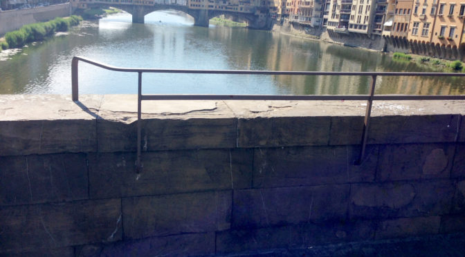 The controversial railing on the Ponte Santa Trinita