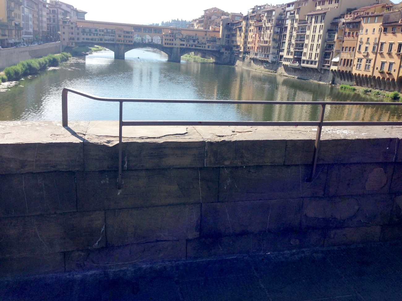 The controversial railing on the Ponte Santa Trinita