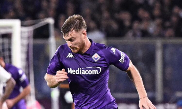 In a thrilling Serie A clash, Fiorentina delivered a resounding 5-1 victory over Roma.
