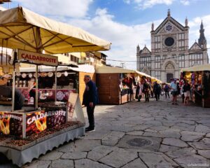 Weihnachtsmarkt at Piazza Santa Croce