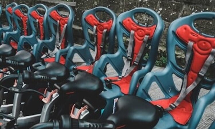 New E-Bikes with Child Seats in Bike Sharing Program