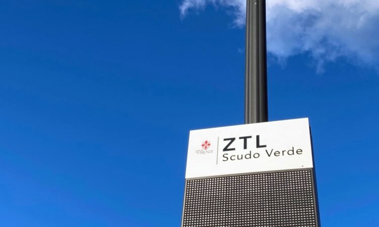 A large environmental restricted traffic zone will be launched to limit the circulation of the most polluting vehicles