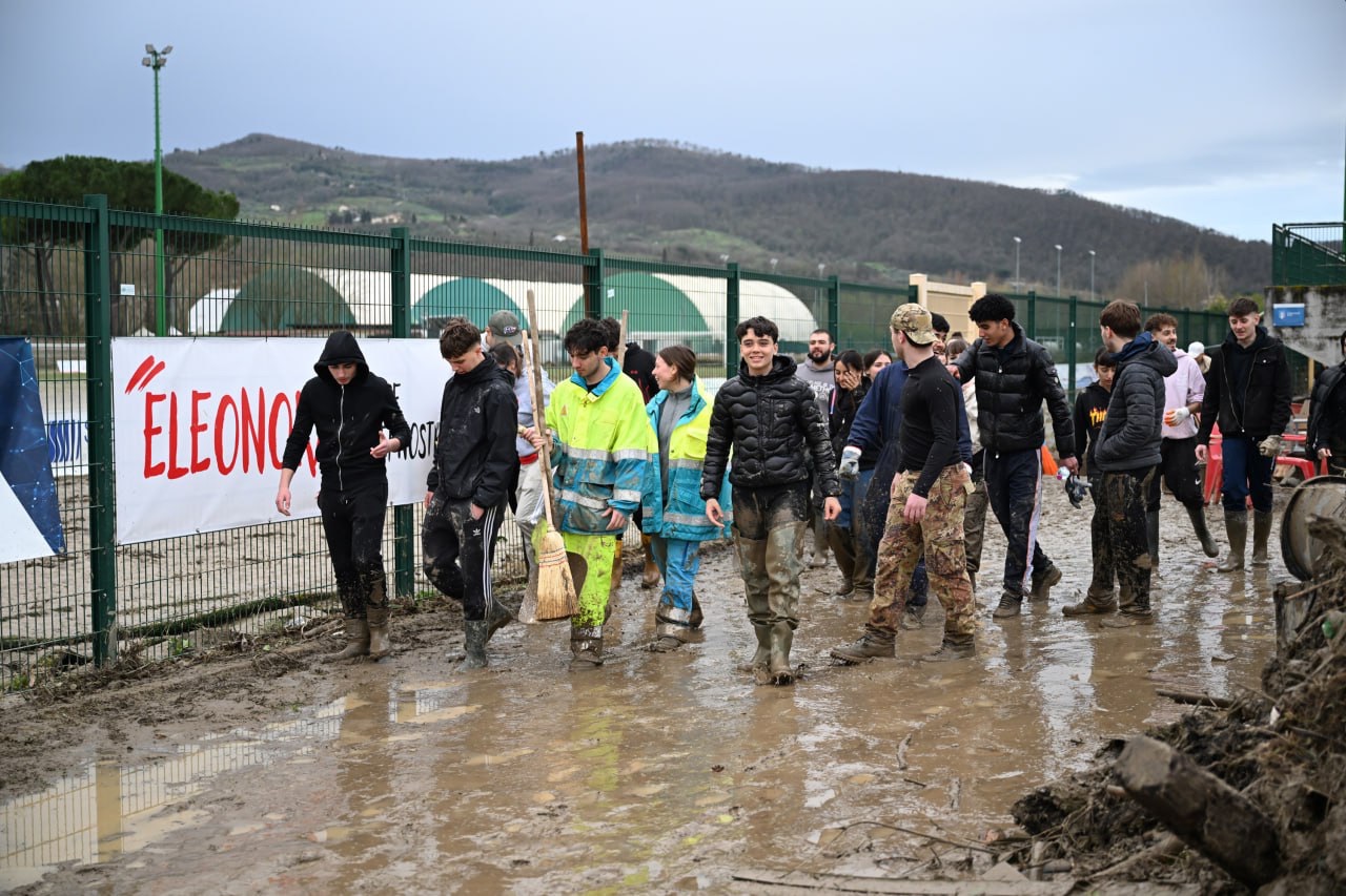 Floransa'da Hava Durumu Acil Durumu: Durum Stabilizasyonu, İyileşme Sürekli Çabalar