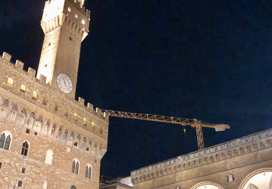 Uffizi Tower Crane: Yönetmen Diretta'yı yaklaşık 20 yıl sonra onayladı