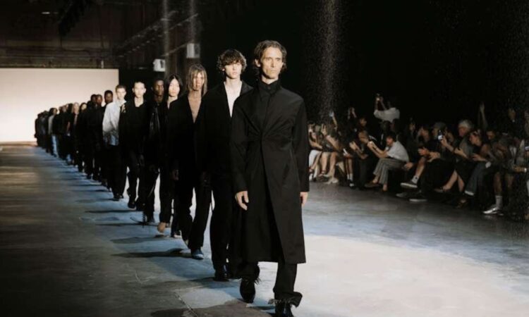 Post Archive Faction (PAF) Guest Designer Fashion show - 52.jpg · Credits: Vanni Bassetti