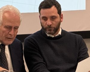 On the left, regional governor Eugenio Giani (PD); on the right, potential challenger Alessandro Tomasi (Fratelli d’Italia)