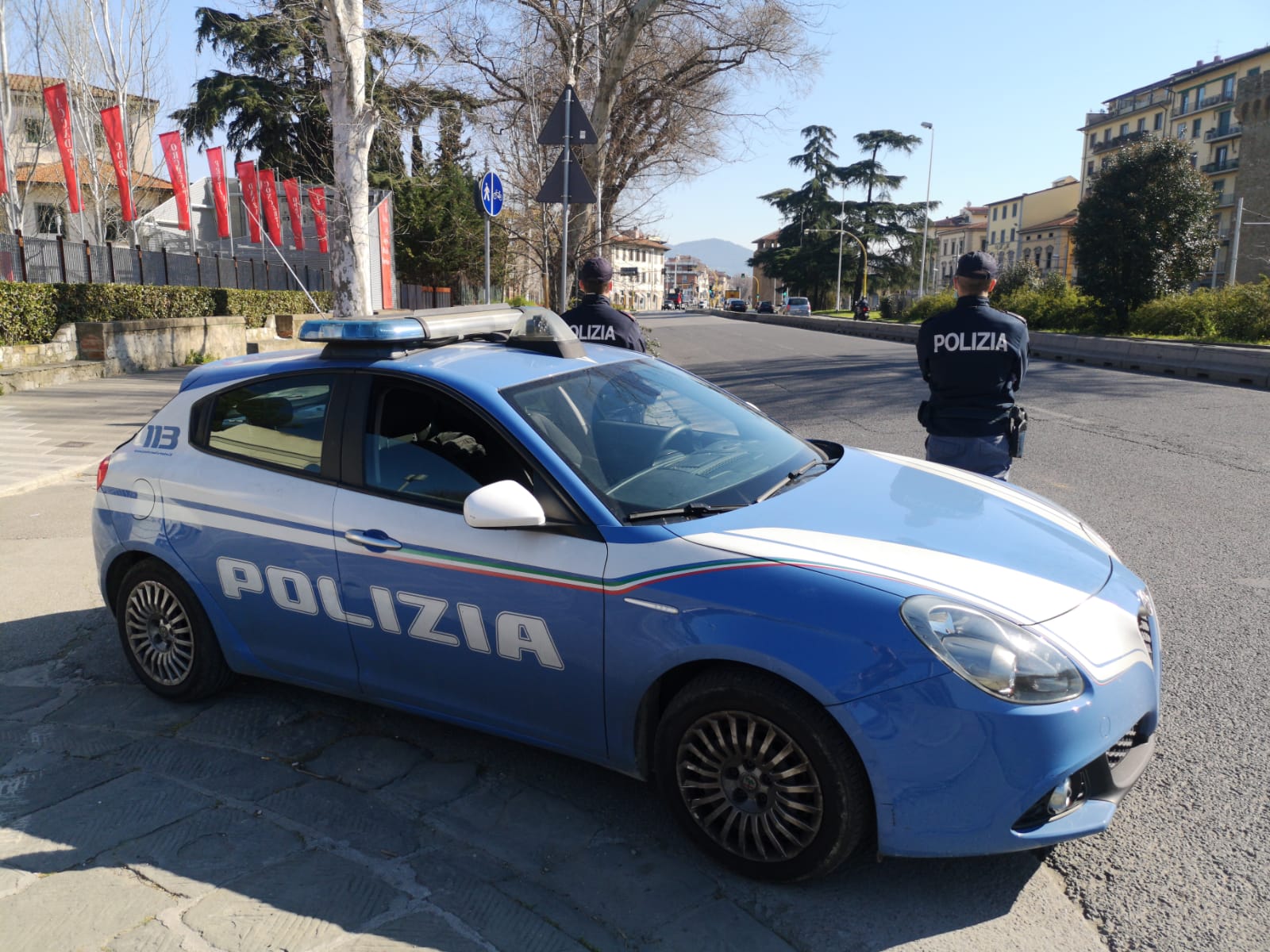 Orta Floransa'da şiddetli soygun attığında yaralanan Amerikalı turist