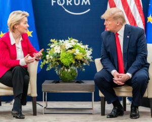 Trump’s 15% Tariffs on EU Goods Spark Concern Among Tuscan Wine Producers (Official White House Photo by Shealah Craighead)