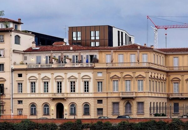 Florence Prosecutors Open Inquiry into Tower Project