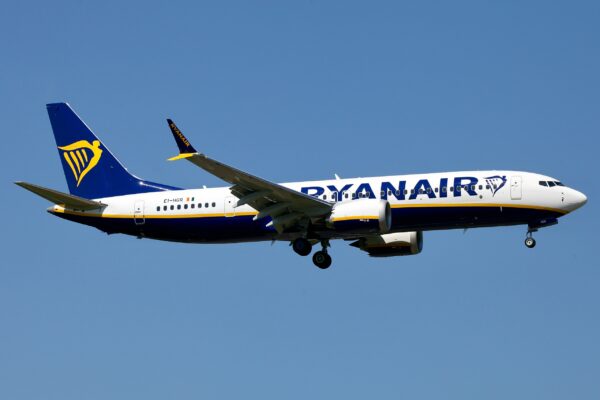 Ryanair adds winter flights from Pisa to Amman and Warsaw