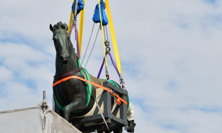 Donatello’s bronze horse lifted in Padua