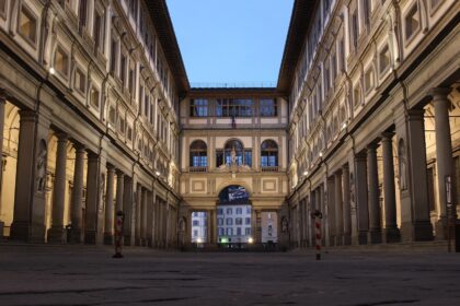 Uffizi opens the Vasari Corridor on Friday nights until December