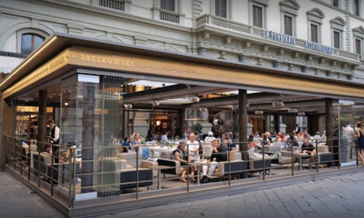 Florence to Ban Outdoor Dining Structures in 50 UNESCO Streets from 2026