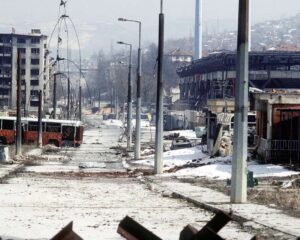 Overall view of downtown Grbavica, a neighbourhood in Sarajevo (1996)
