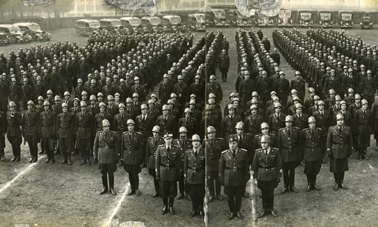 According to a CENSIS survey, among Italians aged eighteen to forty-five, only sixteen percent say they would be ready to fight.