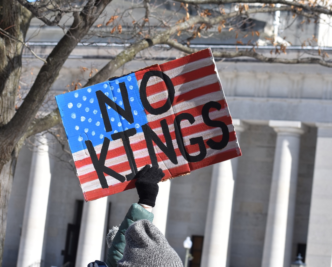 Floransa protestosu yerel mitingi küresel No Kings gösterilerine bağladı