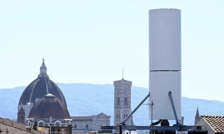 Florence skyline controversy over large rooftop antenna near historic centre
