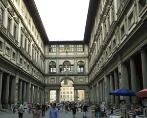 Uffizi Limits Visitor Access as Air Conditioning Struggles During Florence Heatwave