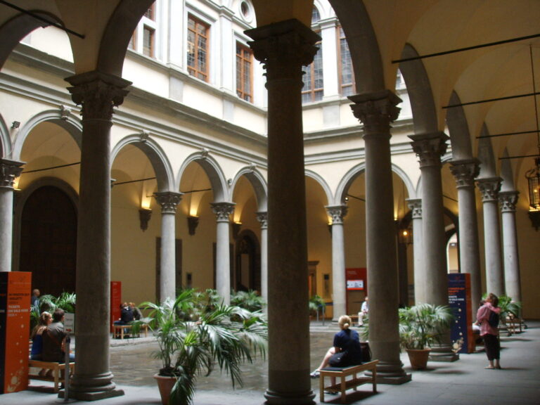 Palazzo Strozzi to Open New Courtyard Bistro Led by All’Antico Vinaio CEO