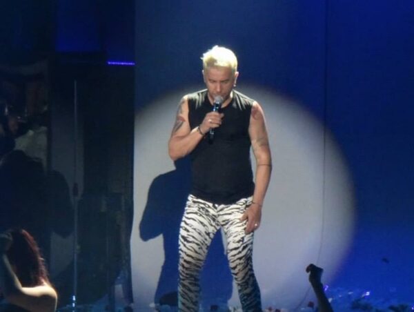 Greek singer Mazonakis