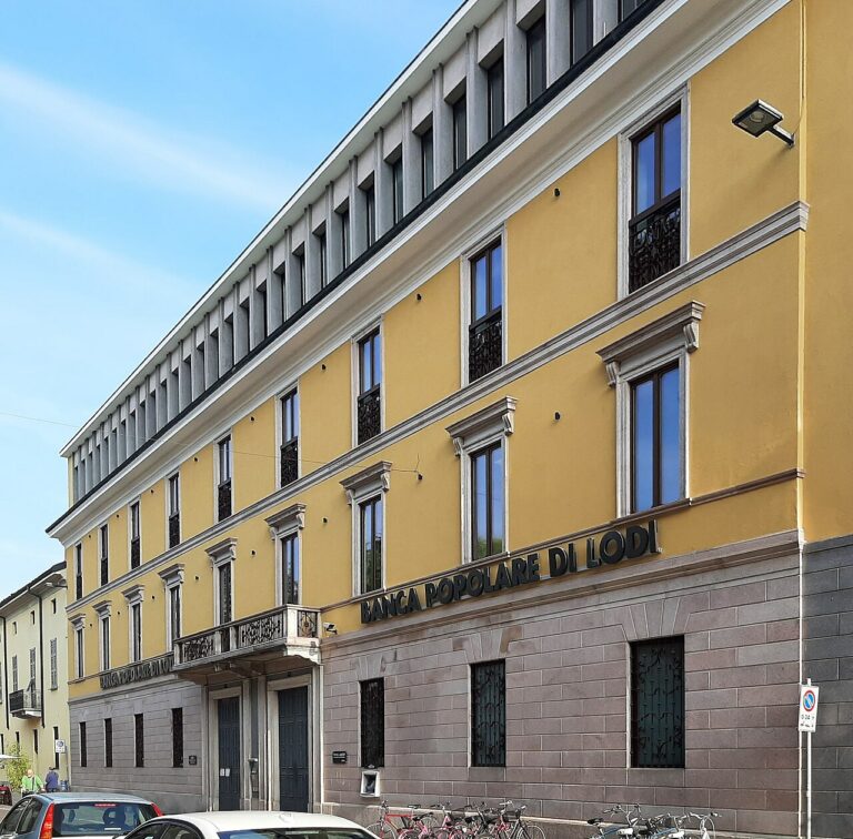 Florence Biennale launches Art Suite with Flóra Borsi exhibition