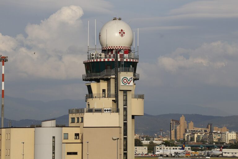 Flight Disruption Hits Florence and Pisa as Italy Cuts Air Traffic Capacity by 50%
